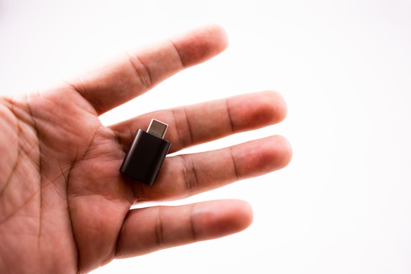 Detail image for USB-C Chargers for Travel: What Wattage Makes Sense?
